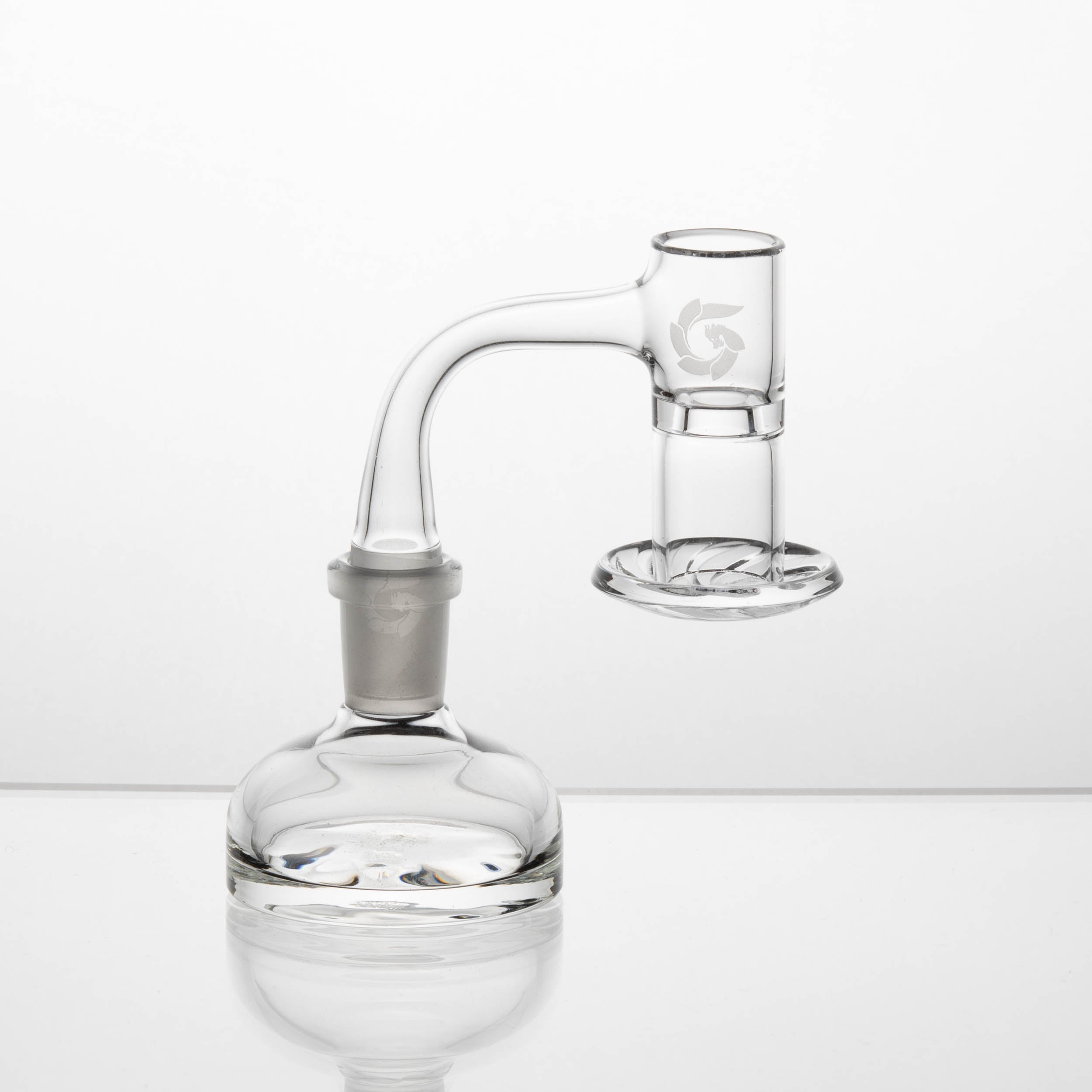 Glasshouse Hurricane 2.0 Sleek Solid 20mm Cup Beveled Top Circular Slitted Base